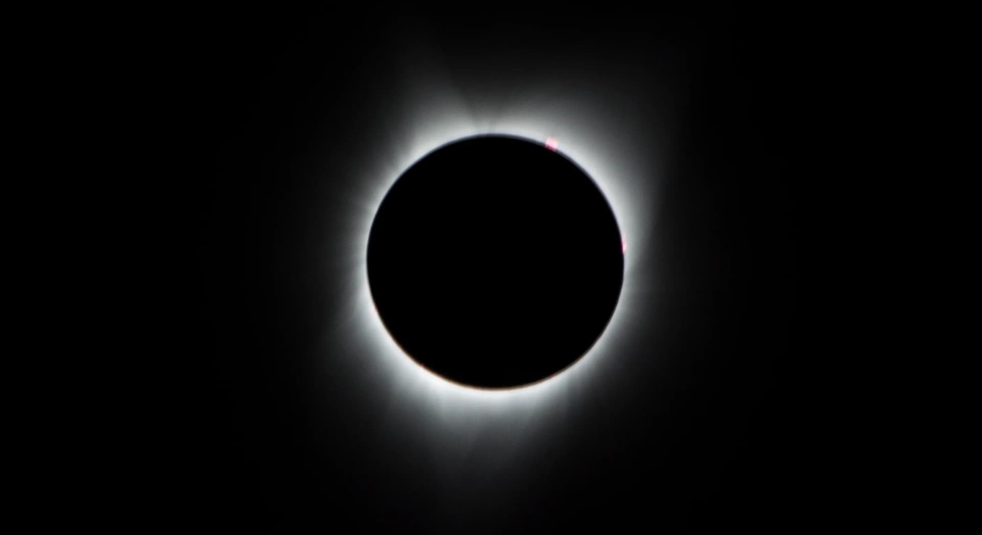 Éclipse 12 août 2026 : contacts minute par minute par ville