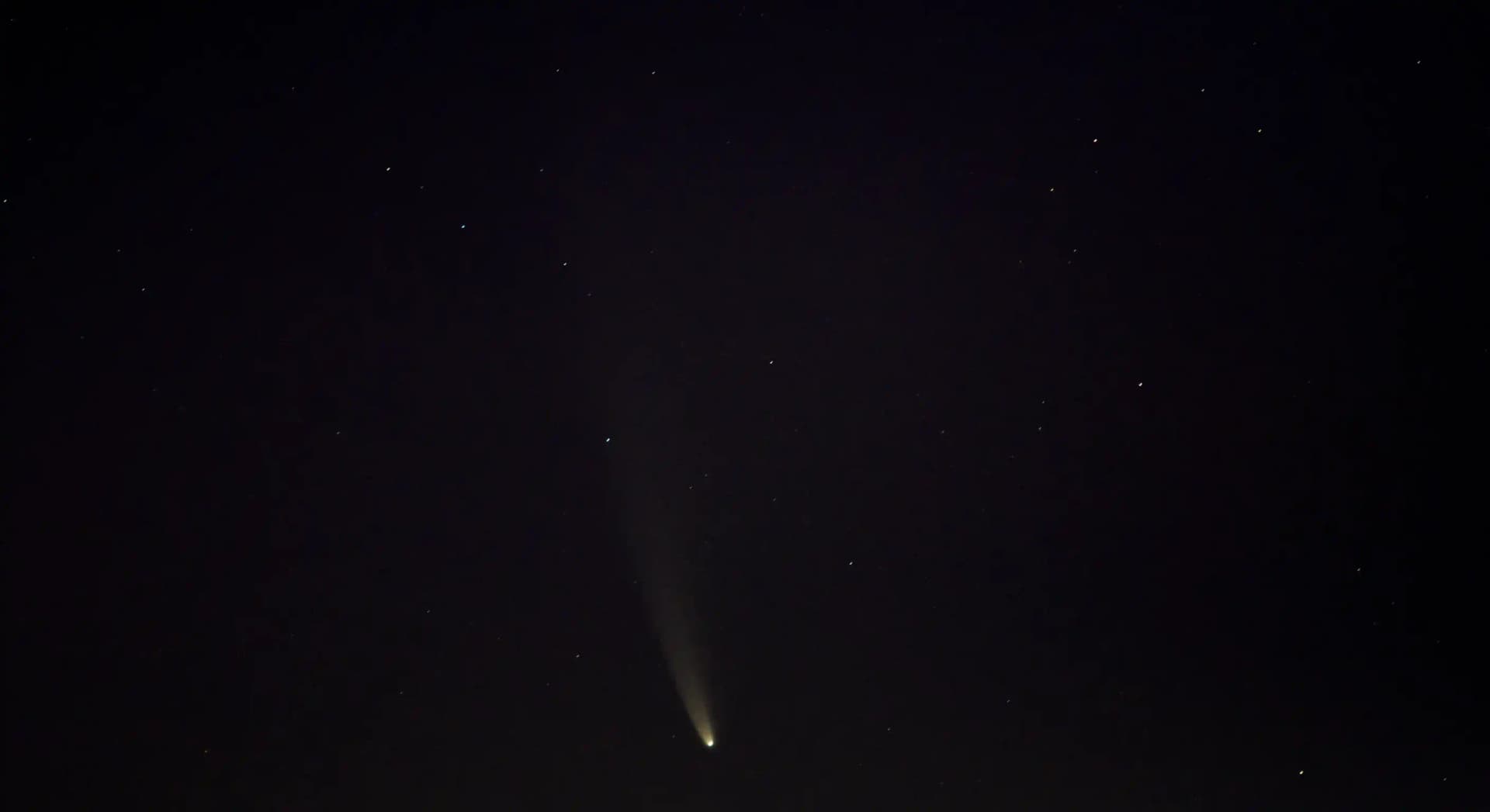 Hubble surprend 41P en train d'inverser sa rotation