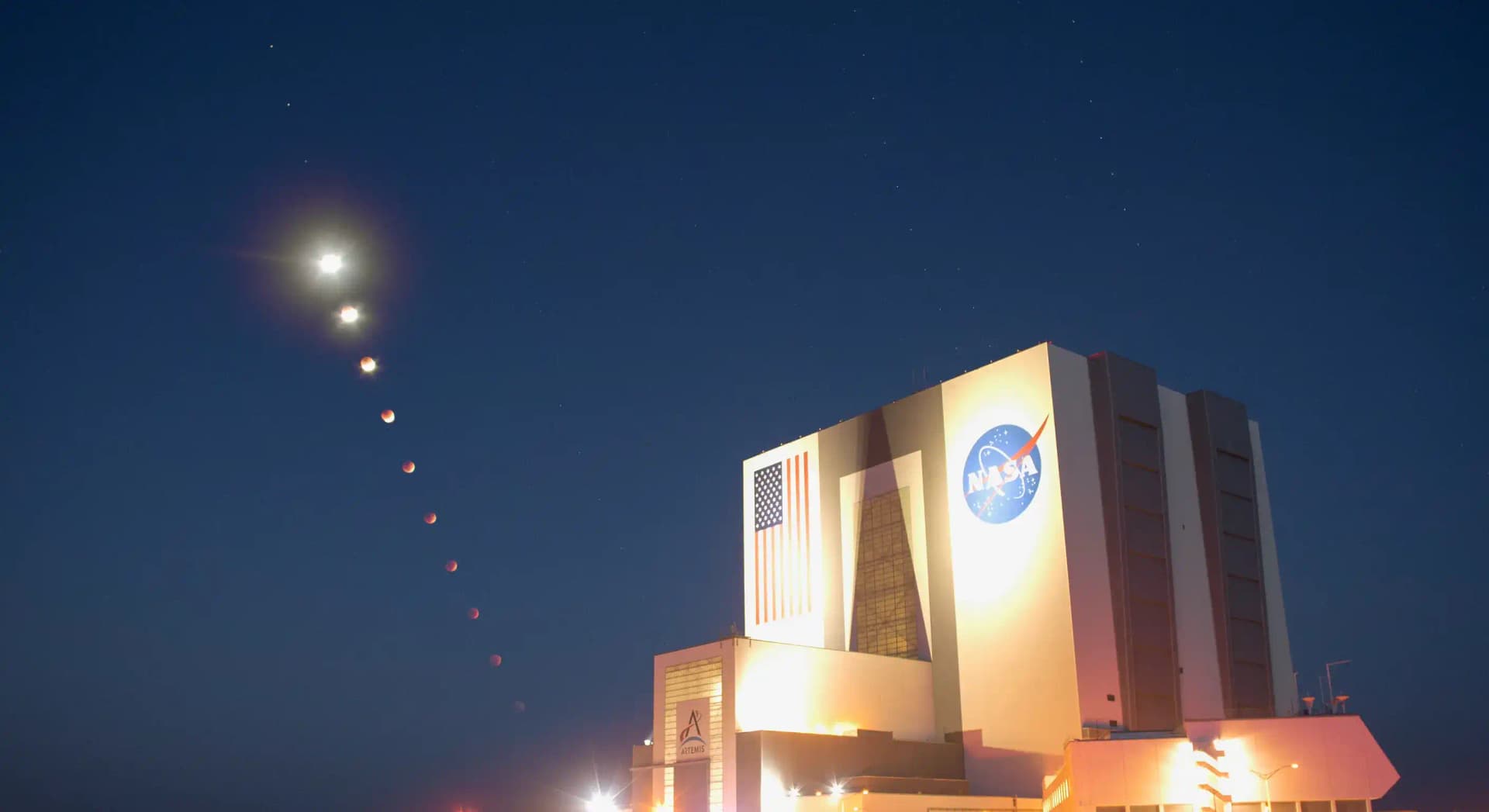 Éclipse lunaire totale mars 2026 : le Saros 133 en chiffres